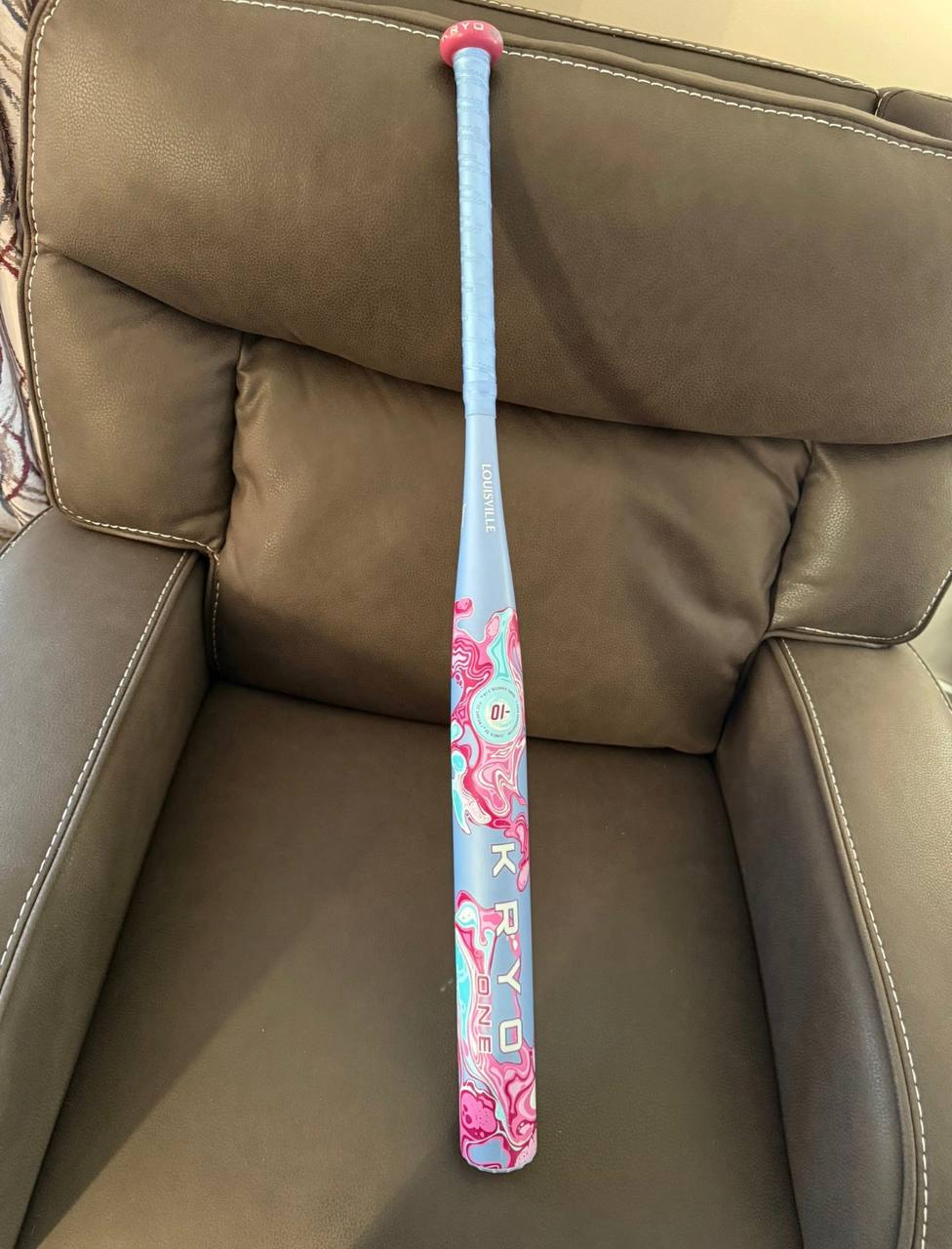 2027 Louisville Slugger Kryo One Composite Bat